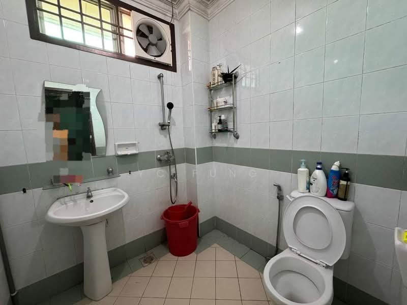 2-storey Terraced House for Sale in Taman Seri Orkid (Skudai) - YC Fung - Bathroom - PropertyGuru.com.my