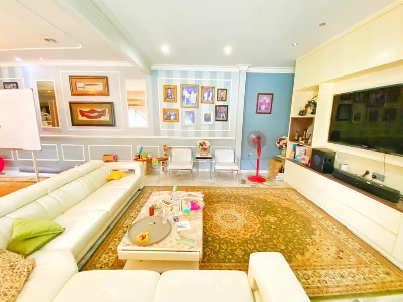 Bungalow Seksyen 3 Shah Alam untuk Untuk Dijual - RM 1,600,000, Mac 2026 - Living Room - PropertyGuru.com.my