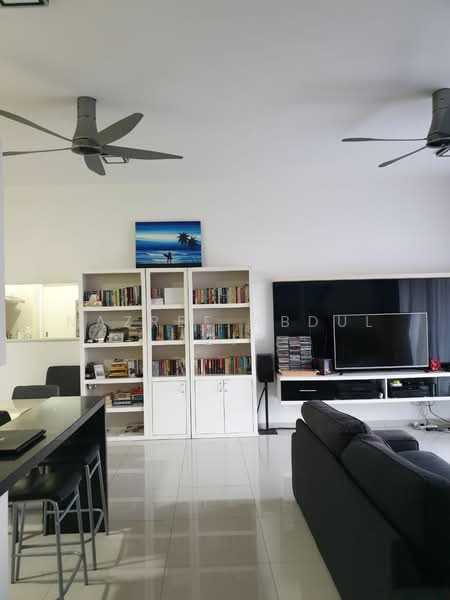 Condominium for Sale at Mirage By The Lake - Nazree Abdul Aziz - Living Room - PropertyGuru.com.my