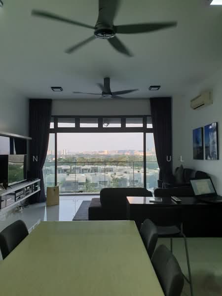 Condominium for Sale at Mirage By The Lake - Nazree Abdul Aziz - Living Room - PropertyGuru.com.my