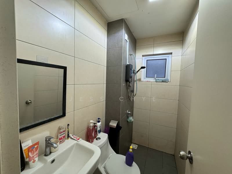 Condominium for Sale at The Holmes 1 - Jess Chye - Bathroom - PropertyGuru.com.my