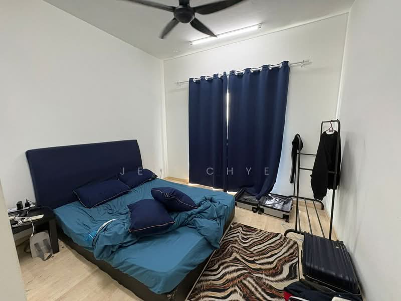Condominium for Sale at The Holmes 1 - Jess Chye - Bedroom - PropertyGuru.com.my