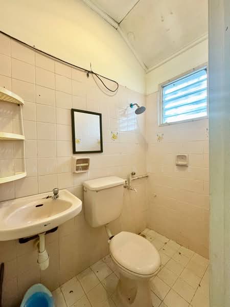 1.5-storey Terraced House for Sale in Subang Jaya (Selangor) - Ahmad Fadlee - PropertyGuru.com.my