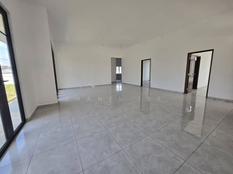 Taman Kluang untuk Untuk Dijual - RM 788,888, Feb 2026 - Living Room - PropertyGuru.com.my