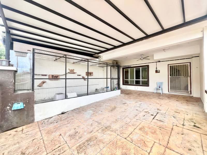 2-storey Terraced House for Sale in Taman Pelangi Semenyih (Semenyih) - Alif Saad - Exterior - PropertyGuru.com.my