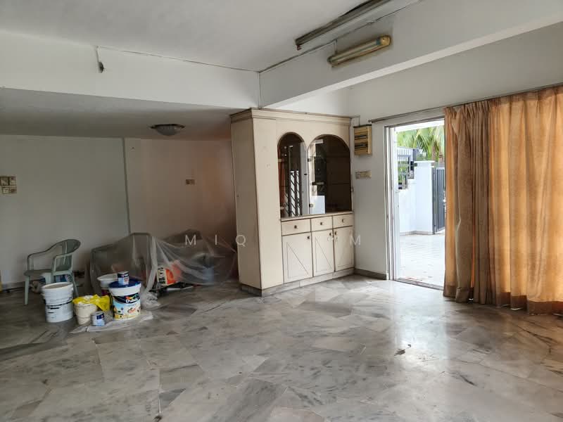 Taman Sri Minang untuk Untuk Dijual - RM 980,000, Feb 2026 - Living Room - PropertyGuru.com.my