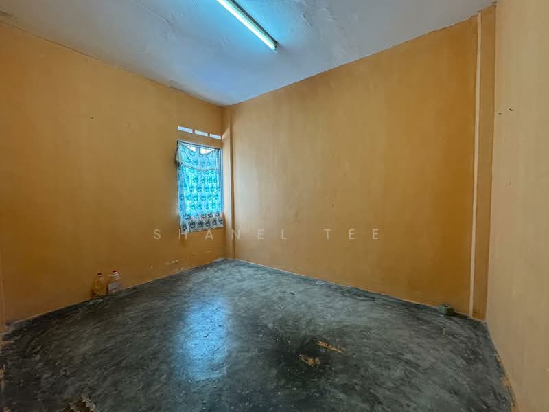 Flat for Sale at Taman Sri Kluang - Shanel Tee - Interior - PropertyGuru.com.my