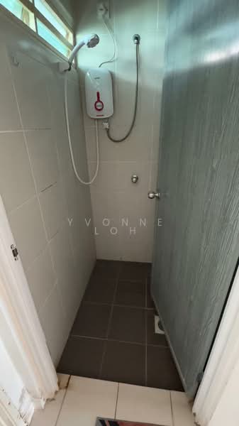 Rumah Teres 1 Tingkat untuk Disewa di Hijauan Valdor (Sungai Jawi) - Yvonne Loh - Bathroom - PropertyGuru.com.my