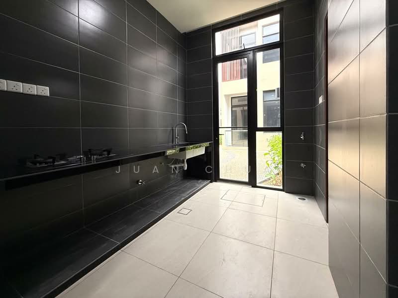 Aurora Resort Villas untuk Untuk Disewa - RM 5,500 /bulan, Mac 2026 - Kitchen - PropertyGuru.com.my