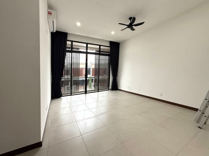 Aurora Resort Villas untuk Untuk Disewa - RM 5,500 /bulan, Mac 2026 - Living Room - PropertyGuru.com.my