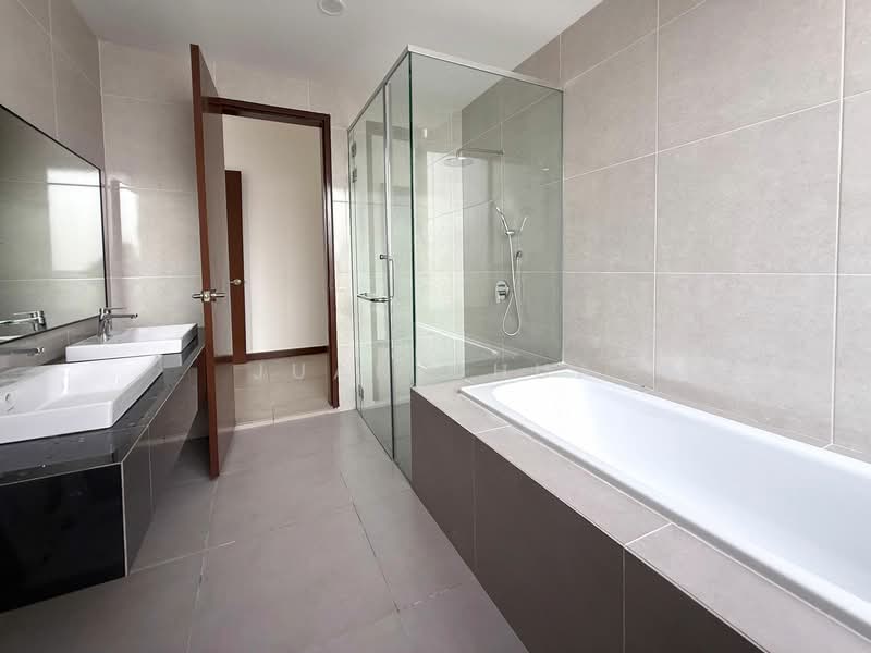 Aurora Resort Villas untuk Untuk Disewa - RM 5,500 /bulan, Mac 2026 - Bathroom - PropertyGuru.com.my