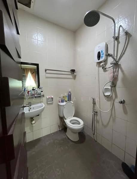 Semi-Detached House for Sale in Taman Gombak Permai (Batu Caves) - Izzah Alias - PropertyGuru.com.my
