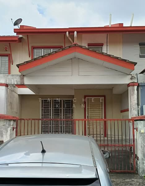 Rumah Teres untuk Dijual di Aman Putri (Sungai Buloh) - Tan Chee Kian - Exterior - PropertyGuru.com.my