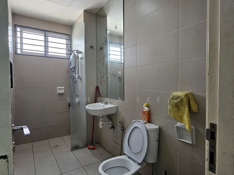 Sunstone Villa untuk Untuk Disewa - RM 3,000 /bulan, Feb 2026 - Bathroom - PropertyGuru.com.my