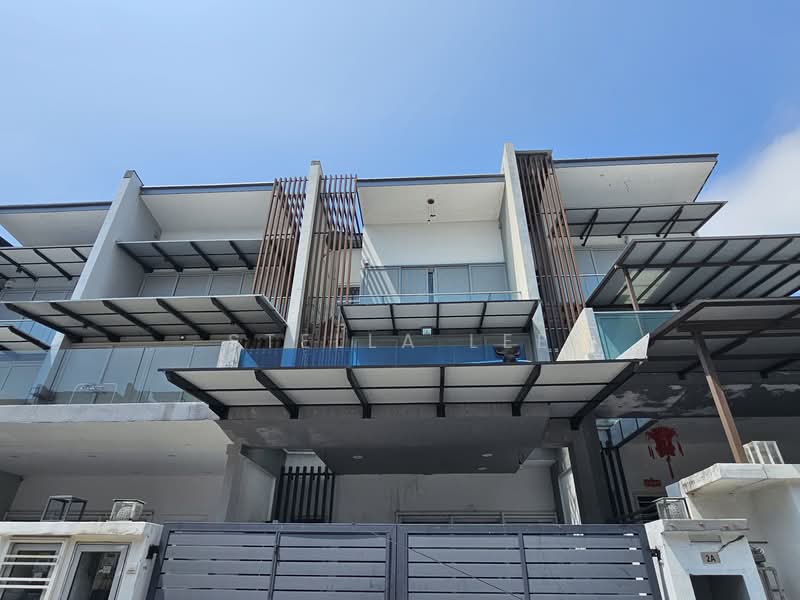 Sunstone Villa untuk Untuk Disewa - RM 3,000 /bulan, Feb 2026 - Exterior - PropertyGuru.com.my