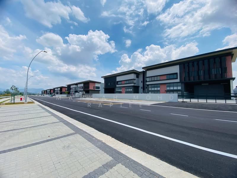 Factory for Rent in Sungai Buloh (Selangor) - Mahzah Mohd Rapiee - Exterior - PropertyGuru.com.my