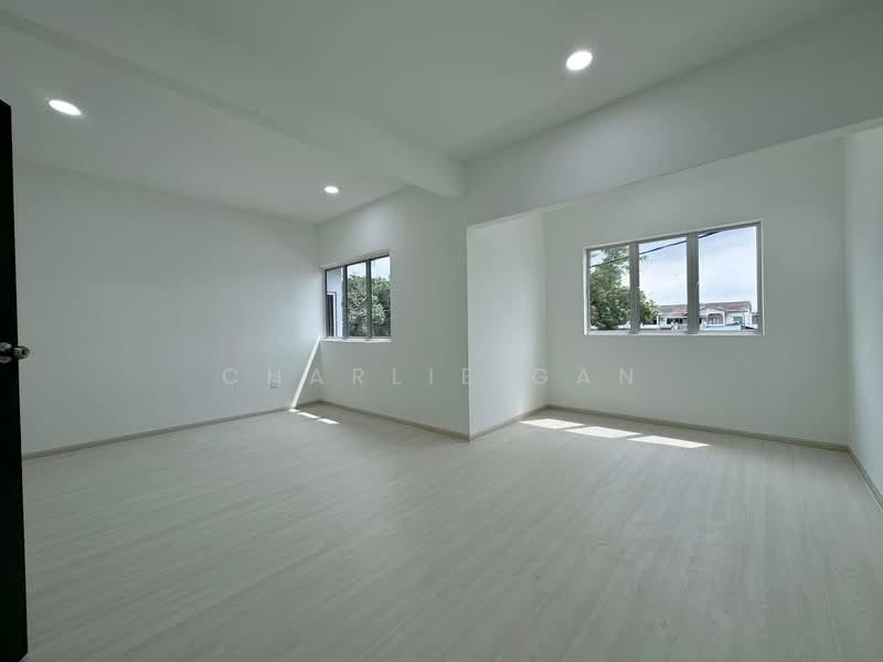 Taman Klang Utama untuk Untuk Dijual - RM 650,000, Feb 2026 - Interior - PropertyGuru.com.my