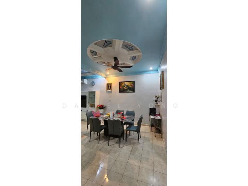 2-storey Terraced House for Sale in Taman Pulai Utama (Skudai) - Daniel Yong - Dining Room - PropertyGuru.com.my