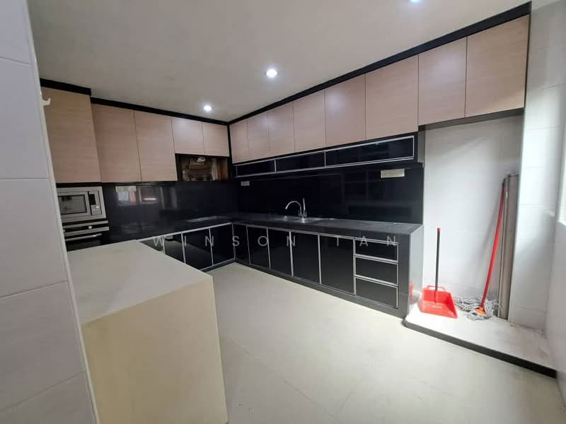 Semi-Detached House for Sale in Taman Sutera Utama (Skudai) - Winson Tan - Kitchen - PropertyGuru.com.my
