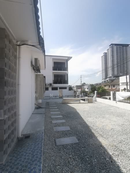 Rumah Teres 1 Tingkat untuk Disewa di Sri Petaling (Kuala Lumpur) - Wing Lam - Exterior - PropertyGuru.com.my