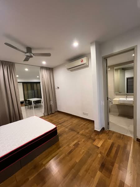 Service Residence for Rent at KL Gateway Residences - Andrew Pang - Bedroom - PropertyGuru.com.my
