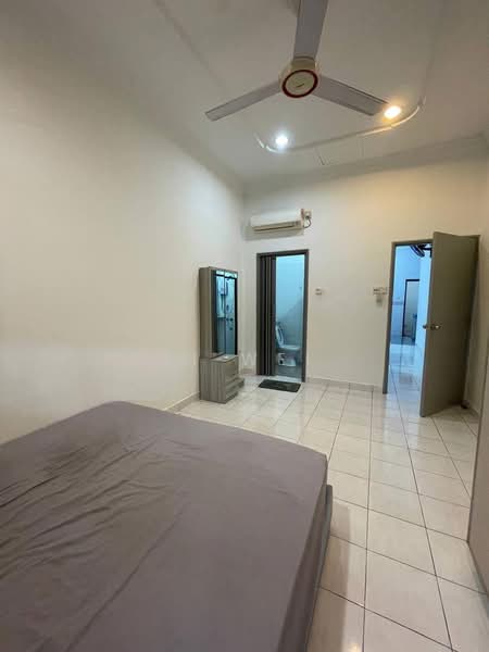 Taman Molek Tamans Moleks Taman Moleks untuk Untuk Disewa - RM 2,000 /bulan, Feb 2026 - Bedroom - PropertyGuru.com.my