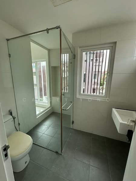Canary Residence untuk Untuk Dijual - RM 1,695,000, Feb 2026 - Bathroom - PropertyGuru.com.my