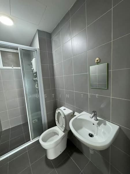 Service Residence for Rent at Savanna Executive Suite @ Southville City - Justin Tee - Bathroom - PropertyGuru.com.my