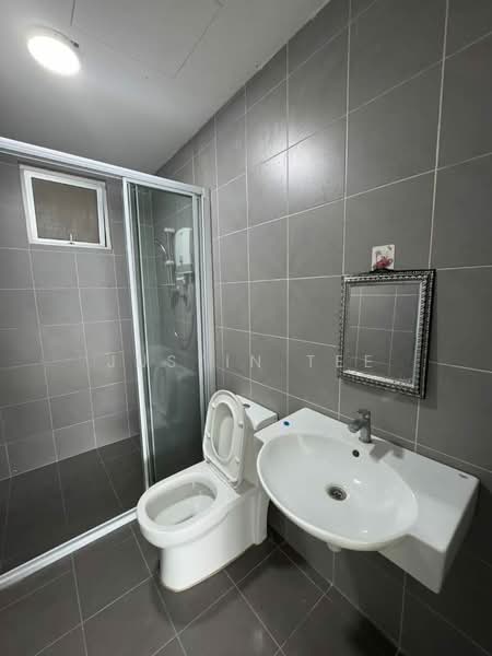Service Residence for Rent at Savanna Executive Suite @ Southville City - Justin Tee - Bathroom - PropertyGuru.com.my