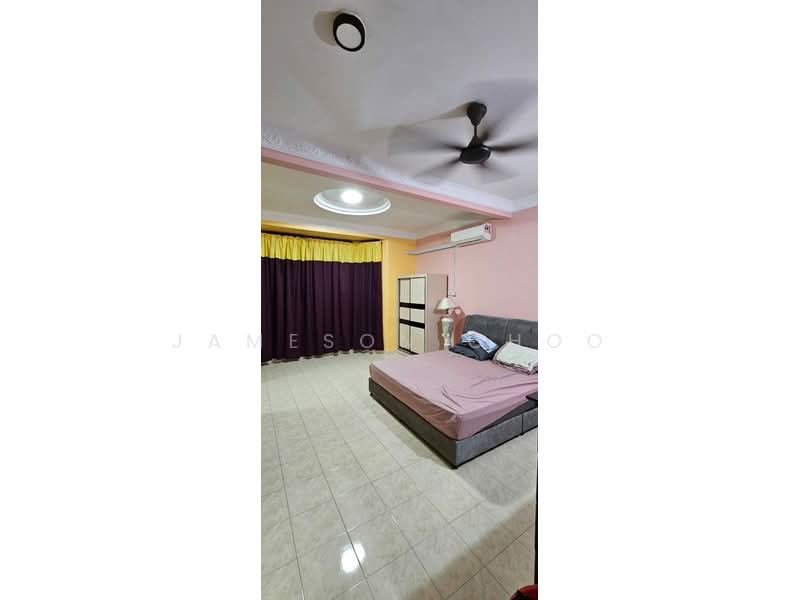 2-storey Terraced House for Sale in Skudai (Johor) - Jameson Choo - Bedroom - PropertyGuru.com.my