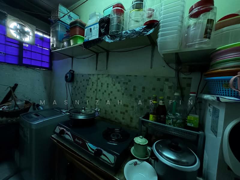 Apartment for Sale at Enggang Apartment - Masnizah Arifin - Kitchen - PropertyGuru.com.my
