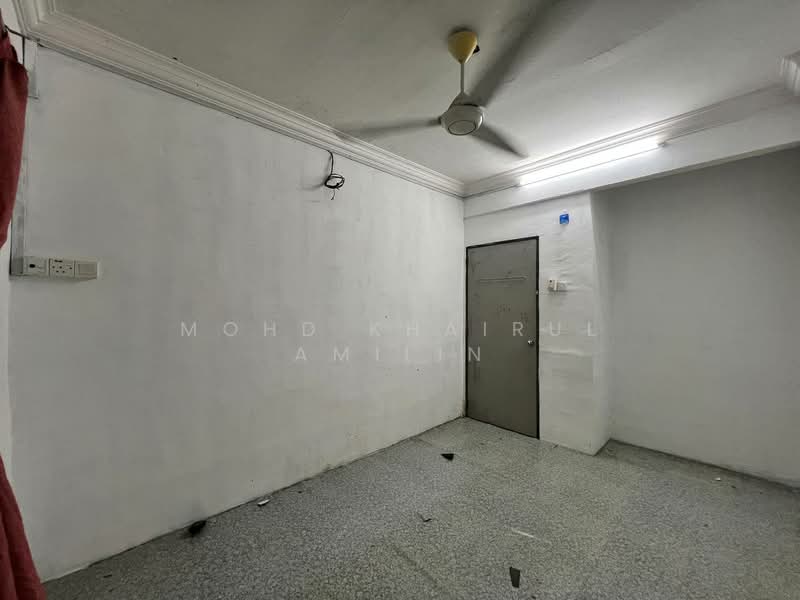 Flat for Sale at Rampai Idaman - Mohd Khairul Amilin - Interior - PropertyGuru.com.my