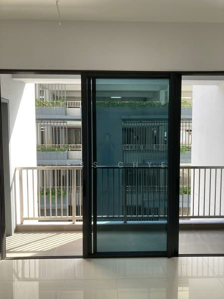 Condominium for Sale at One Cochrane Residence - Jess Chye - Balcony - PropertyGuru.com.my