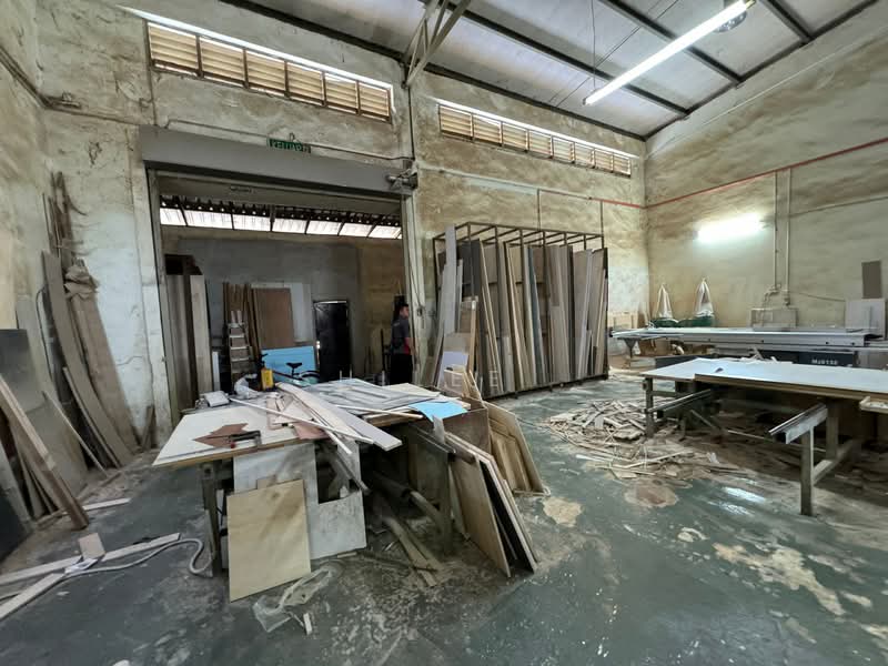 Terrace Factory for Rent in Taman Perindustrian Cemerlang (Ulu Tiram) - Shilee . - Interior - PropertyGuru.com.my