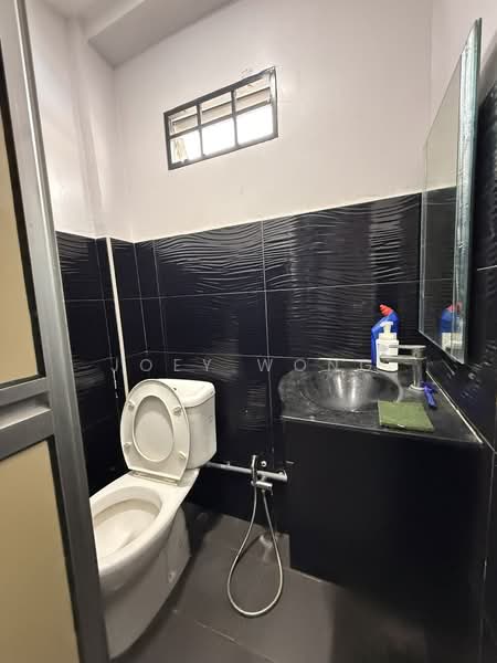 2-storey Terraced House for Sale in SS7 (Petaling Jaya) - Joey Wong - Bathroom - PropertyGuru.com.my