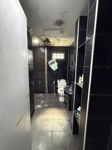 2-storey Terraced House for Sale in SS7 (Petaling Jaya) - Joey Wong - Bathroom - PropertyGuru.com.my