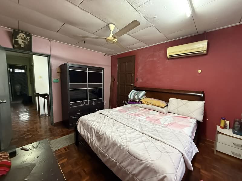 2-storey Terraced House for Sale in SS7 (Petaling Jaya) - Joey Wong - Bedroom - PropertyGuru.com.my