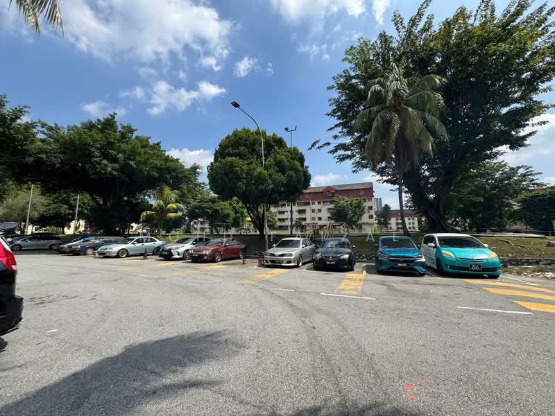 Flat for Sale at Flat Pandan Jaya - Mohd Faizal - Exterior - PropertyGuru.com.my