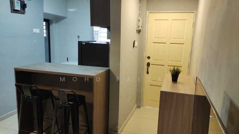 Flat for Sale at Flat Pandan Jaya - Mohd Faizal - Kitchen - PropertyGuru.com.my