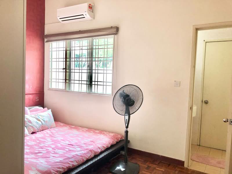 Double Storey Terrace, Taman Wangsa Jaya, Wangsa Maju, KL untuk Untuk Dijual - RM 1,000,000, Mac 2026 - Bedroom - PropertyGuru.com.my