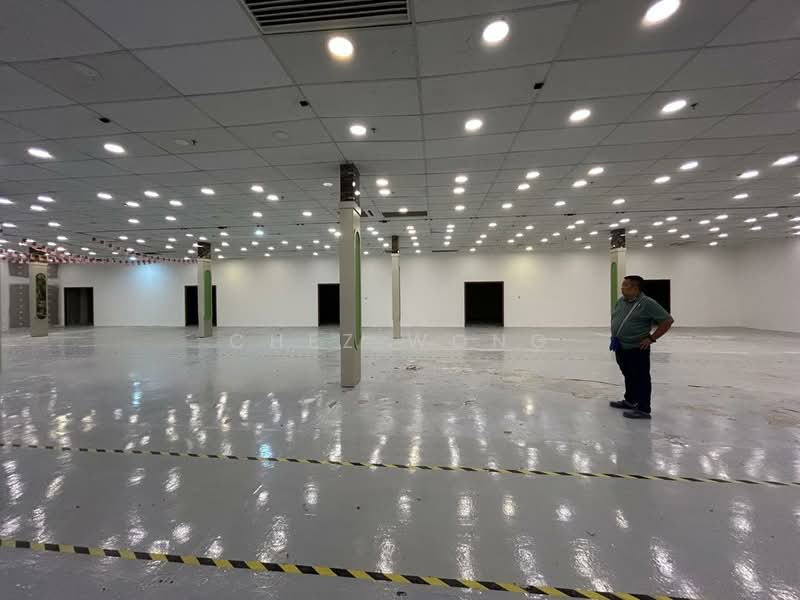 Shop for Rent in Subang Light Industrial Park (Subang Jaya) - Chez Wong - Interior - PropertyGuru.com.my