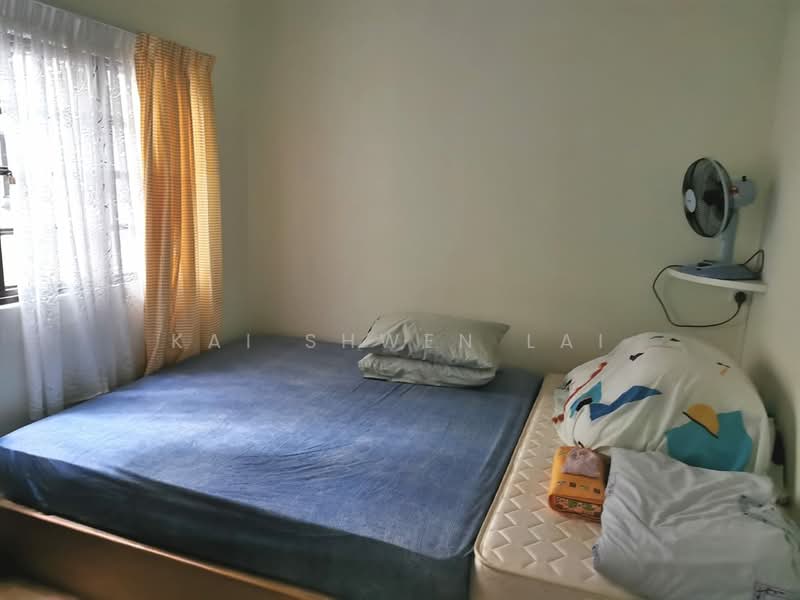 Pangsapuri untuk Dijual di Mawar Apartment - Kai Shwen Lai - Bedroom - PropertyGuru.com.my