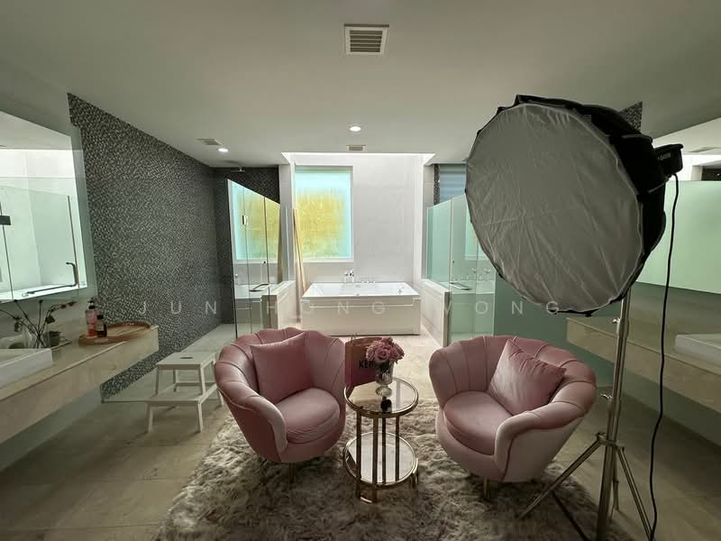 Semi-Detached House for Sale in Petaling Jaya (Selangor) - Jun Hong Wong - Bathroom - PropertyGuru.com.my