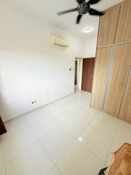 Service Residence for Sale at Seasons Garden Residences - JUMIDAH (JUE) - Bedroom - PropertyGuru.com.my