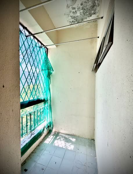 Condominium for Sale at The Reef Condominium - Susan Chia - Balcony - PropertyGuru.com.my