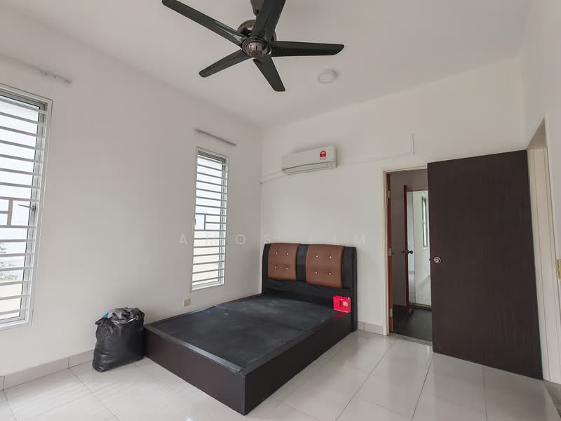 3-storey Terraced House for Rent in Sungai Ara (Penang) - Amos Lim - Bedroom - PropertyGuru.com.my