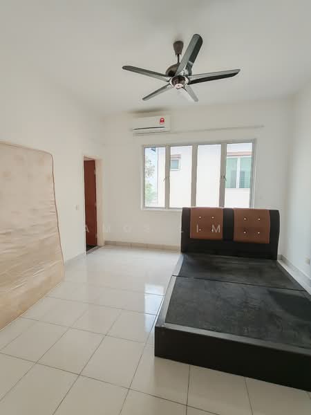 3-storey Terraced House for Rent in Setia Greens (Bayan Lepas) - Amos Lim - Bedroom - PropertyGuru.com.my