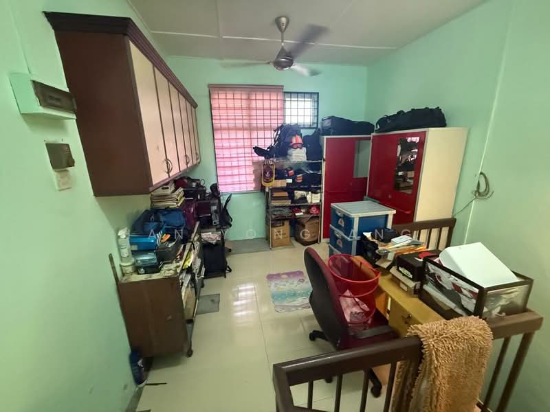 Taman Bukit Kempas untuk Untuk Dijual - RM 650,000, Mac 2026 - Interior - PropertyGuru.com.my