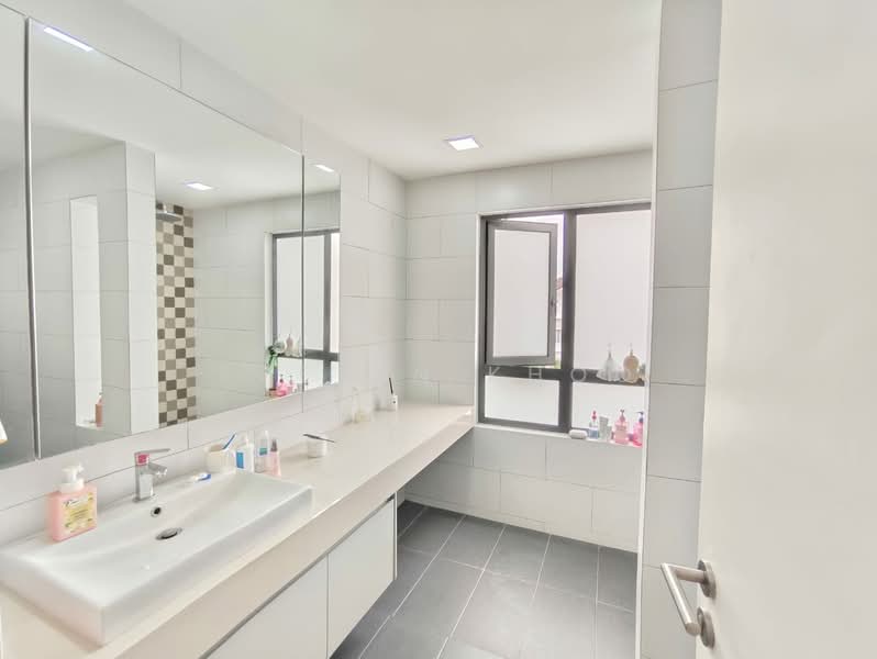 Tamansari untuk Untuk Disewa - RM 3,200 /bulan, Feb 2026 - Bathroom - PropertyGuru.com.my