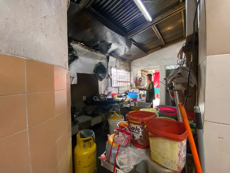Shop for Rent in Segambut (Kuala Lumpur) - Roy Ma - Kitchen - PropertyGuru.com.my